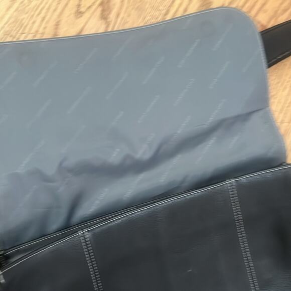 KENNETH COLE REACTION SHOULDER LEATHER BAG - Picture 9 of 10